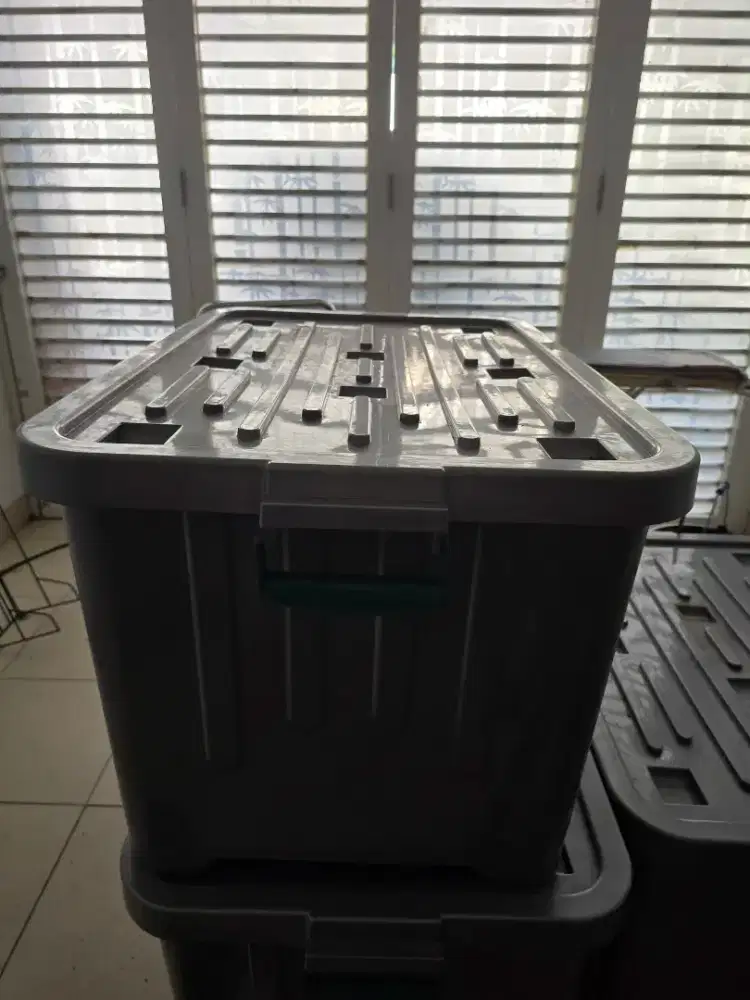 Jual box container besar 180 L