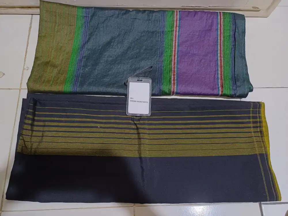 Sarung Tanpa Merk Take All