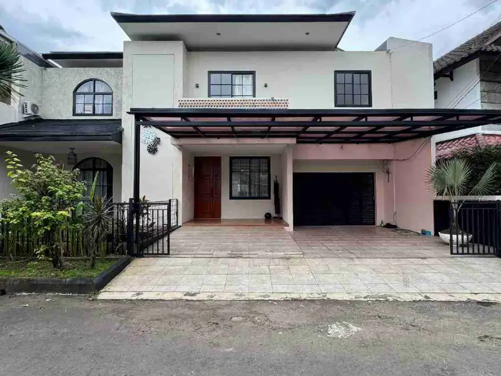 Rumah Cipete 2 Lantai Desain Modern Tropical Siap Huni Strategis