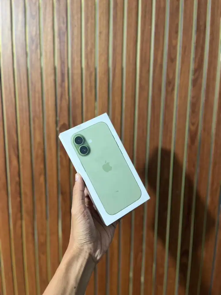Iphone 17 256gb sage new