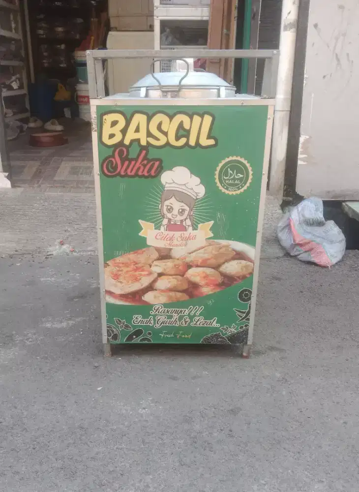 Tempat jualan Bascil atau pentol