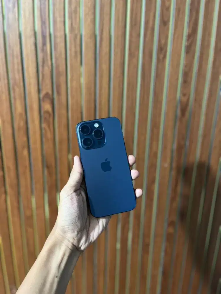Iphone 15 pro 128gb blue titanium resmi indo
