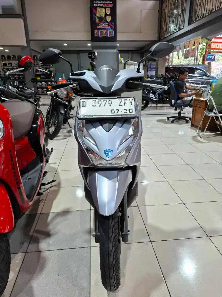 All New Beat Deluxe MB 2025 - Sri Sanjaya Motor