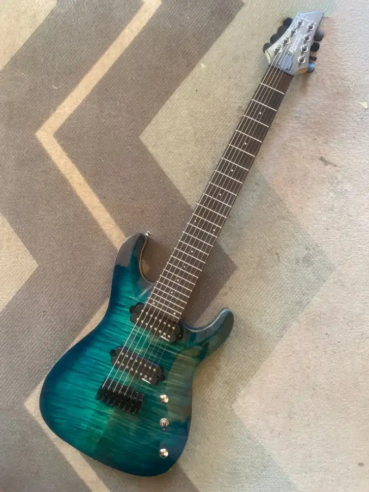 Gitar schecter 8strings