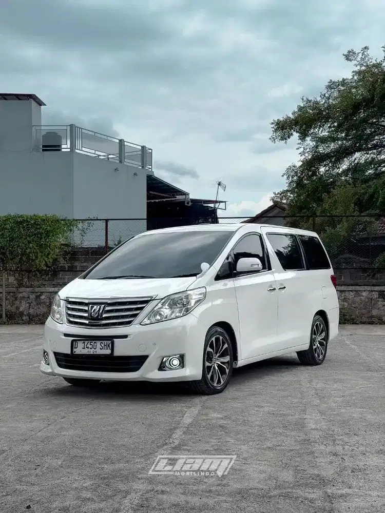 Toyota Alphard 2011 Bensin