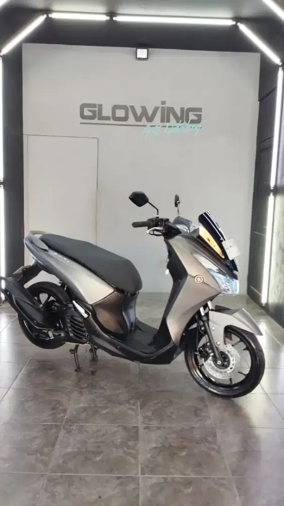 Yamaha Lexi 125 Grey 2018