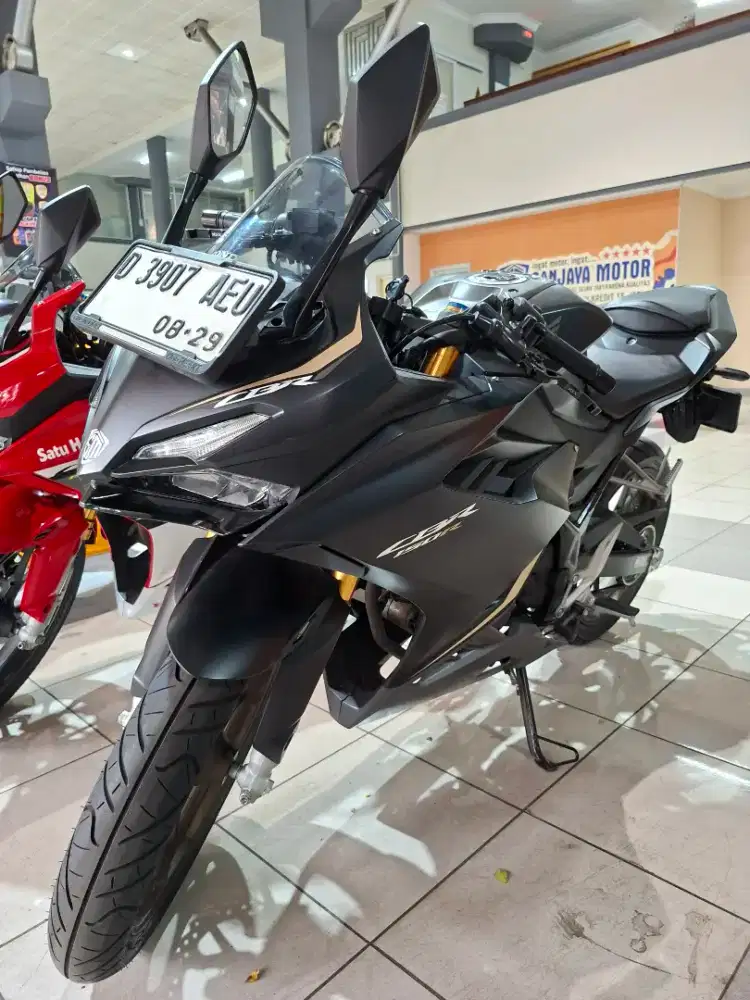 CBR 150 R ABS 2023 - SRI SANJAYA MOTOR - CBR 150