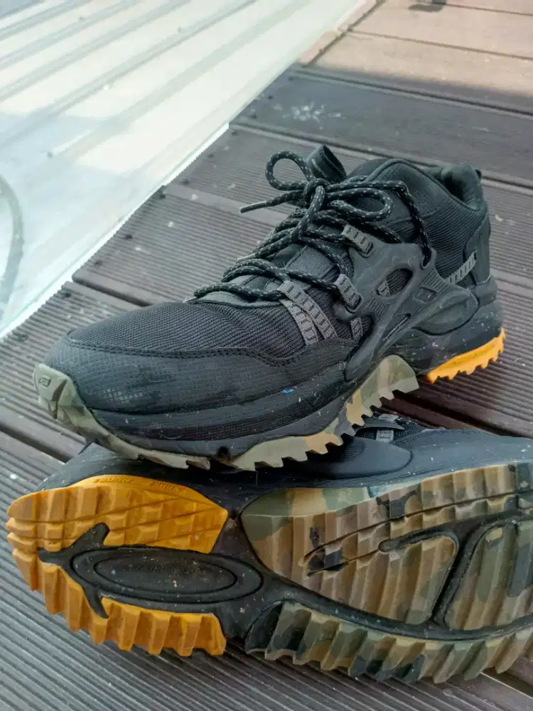 Skechers bionic trail