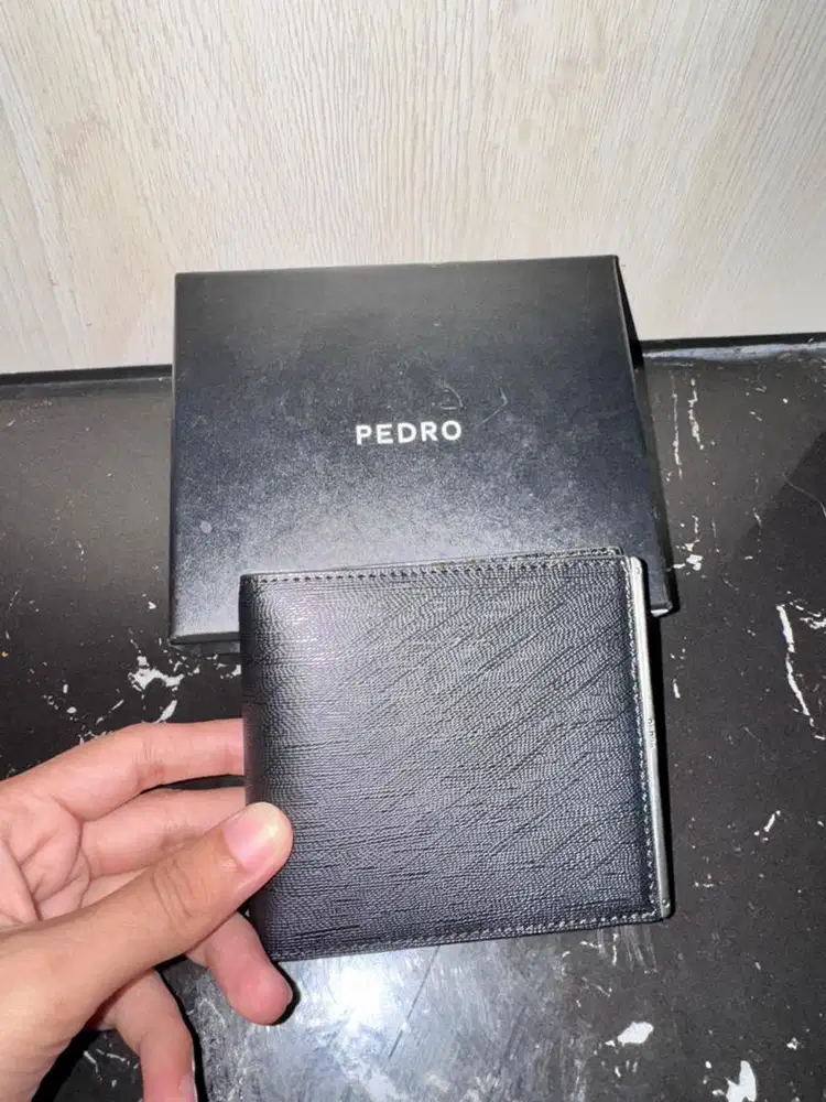 card holder pedro