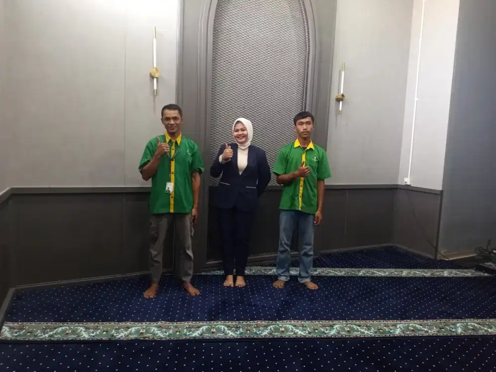 Jual Karpet Majid Tipe Maulana (Navy) Semi Import | Free Survey