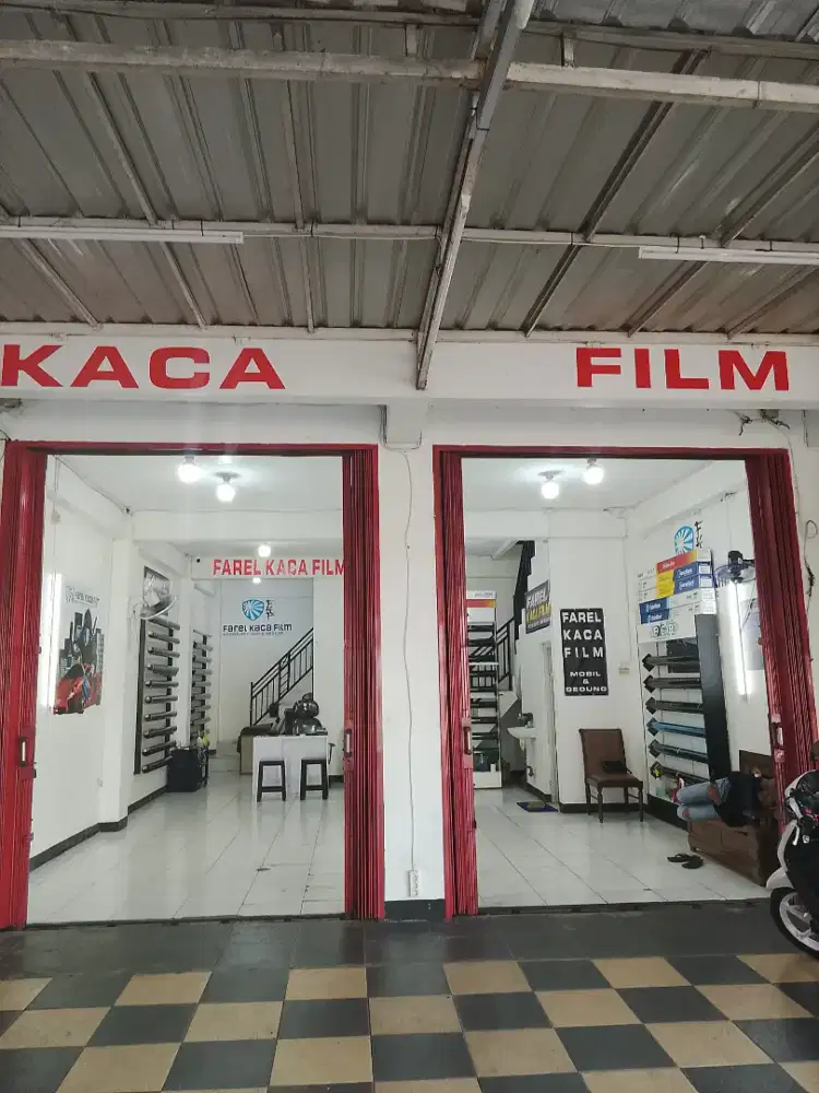 Kaca film mobil dan gedung