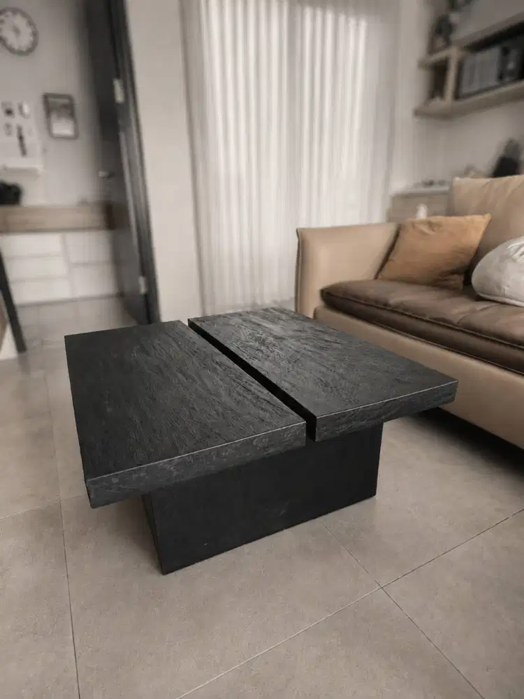 Meja Tamu Coffee Table Kayu Trembesi Hitam Rustic 80x80