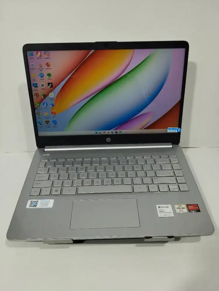 LAPTOP AXIO MY BOOK 14F