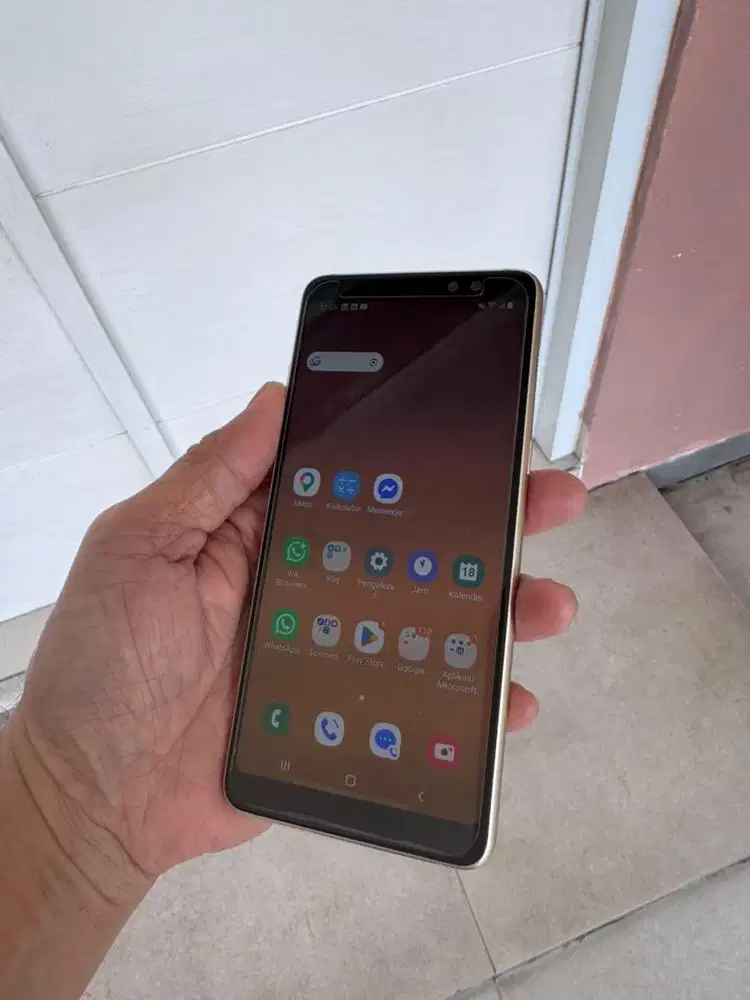 Samsung Galaxy A8 + ram 6/64 GB NFC