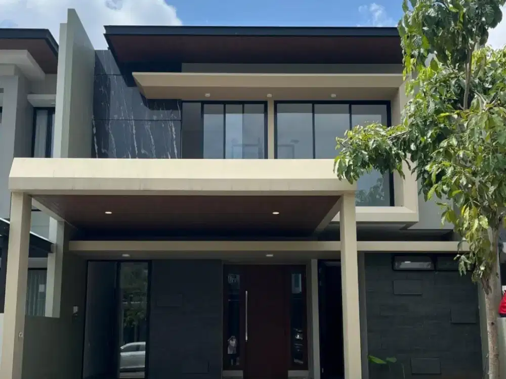 DI JUAL - Rumah Nyaman & Luas di Woodland Citraland - Cocok Keluarga Besar