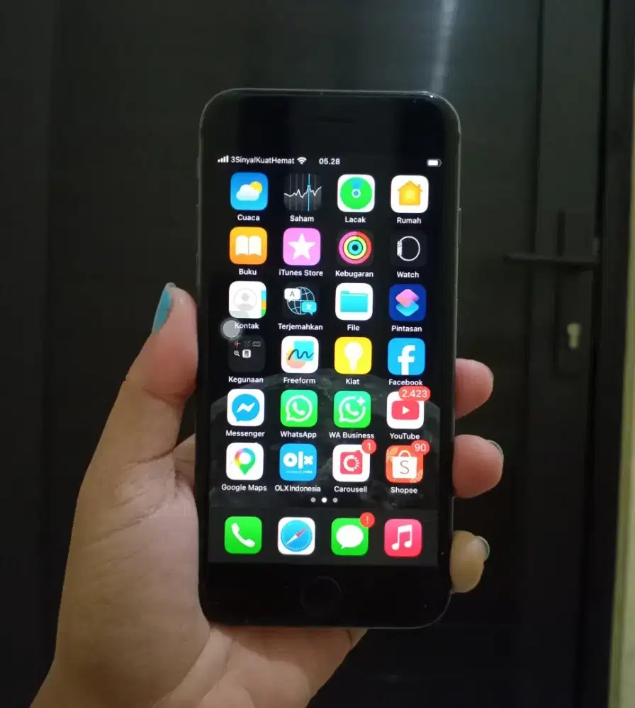 Iphone 8 warna spacegrey
