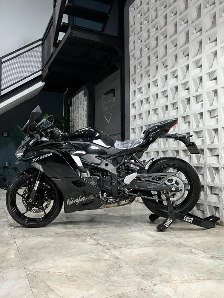 KAWASAKI ZX - 25RR NON ABS