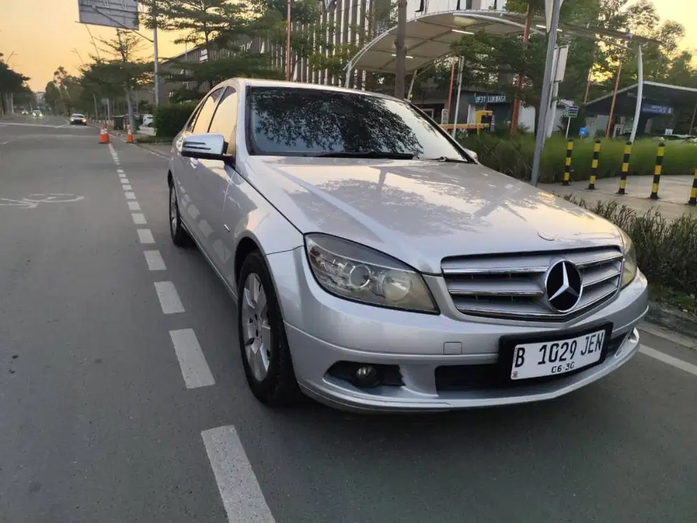 Mercedes C 200 2011 simpanan