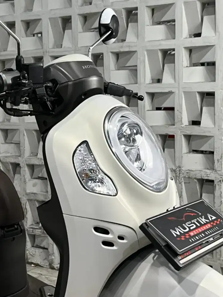 HONDA SCOOPY PRESTIGE 2023 - Chintia Mustika