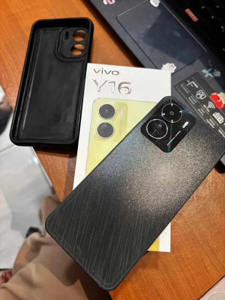 Vivo Y16 stellar black
