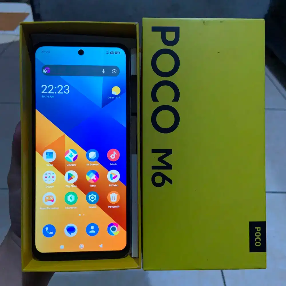 POCO M6 4G 8/256 FULLSET