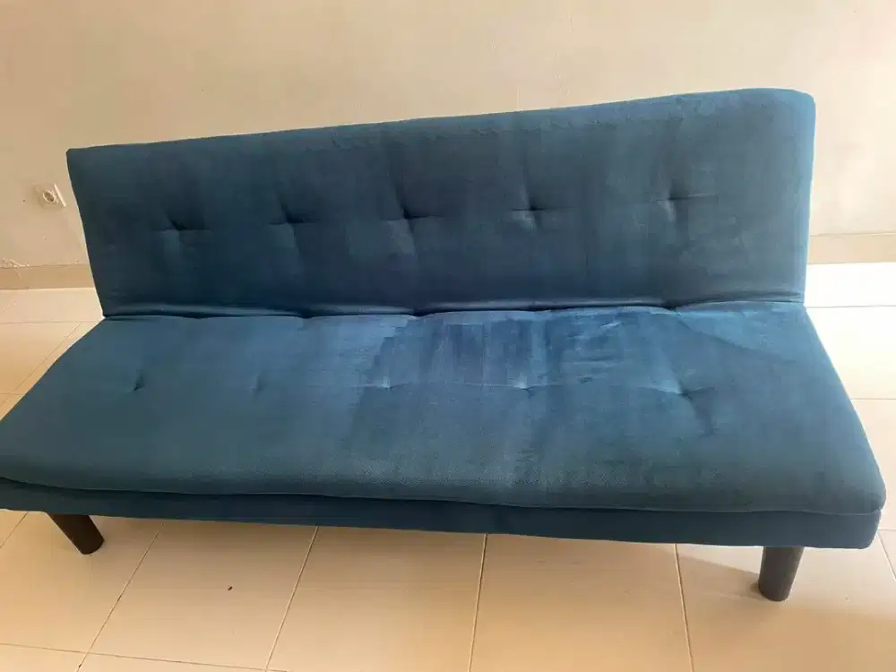 Dijual Sofa Informa sudah bersih dicuci sofa