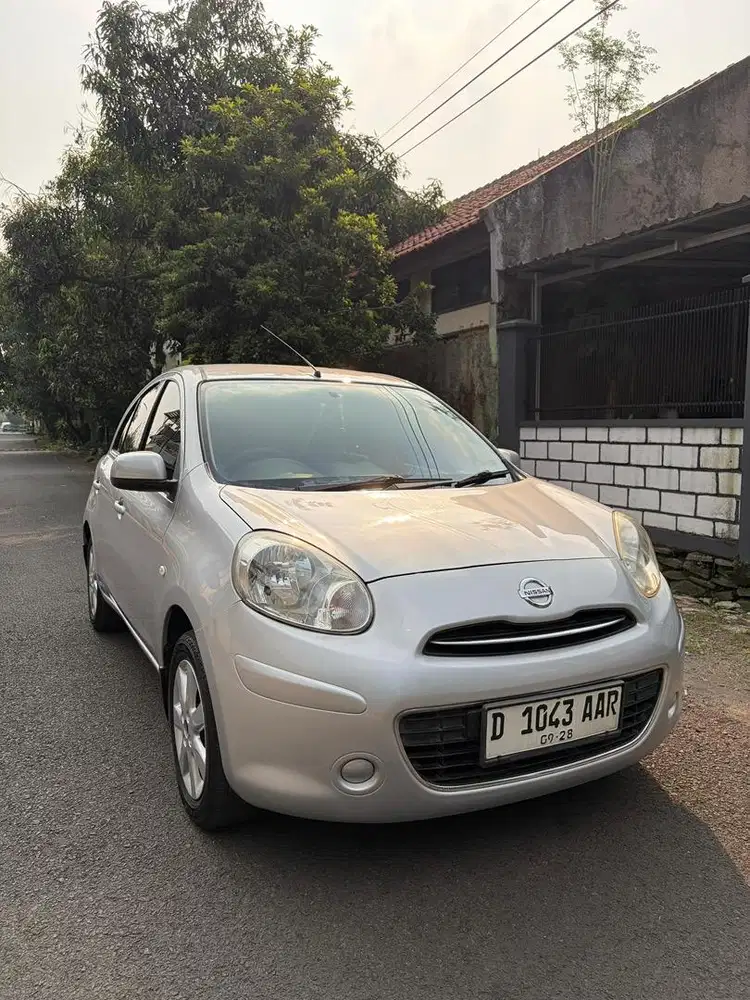 Nissan March XS AT 2013 (Matic)