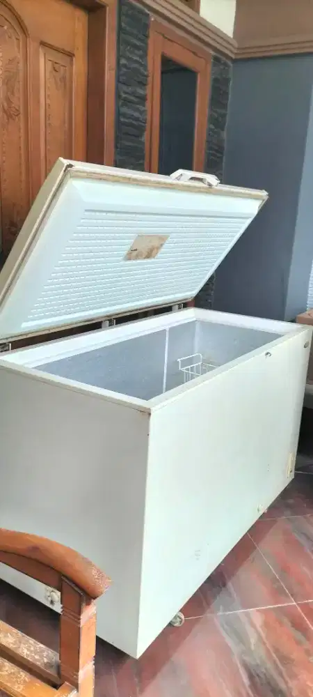 Freezer Sansio 333 Liter