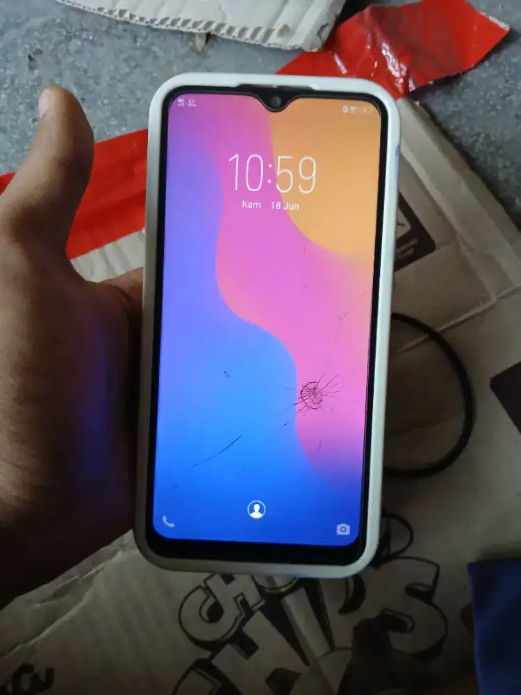 HANDPONE VIVO bekas