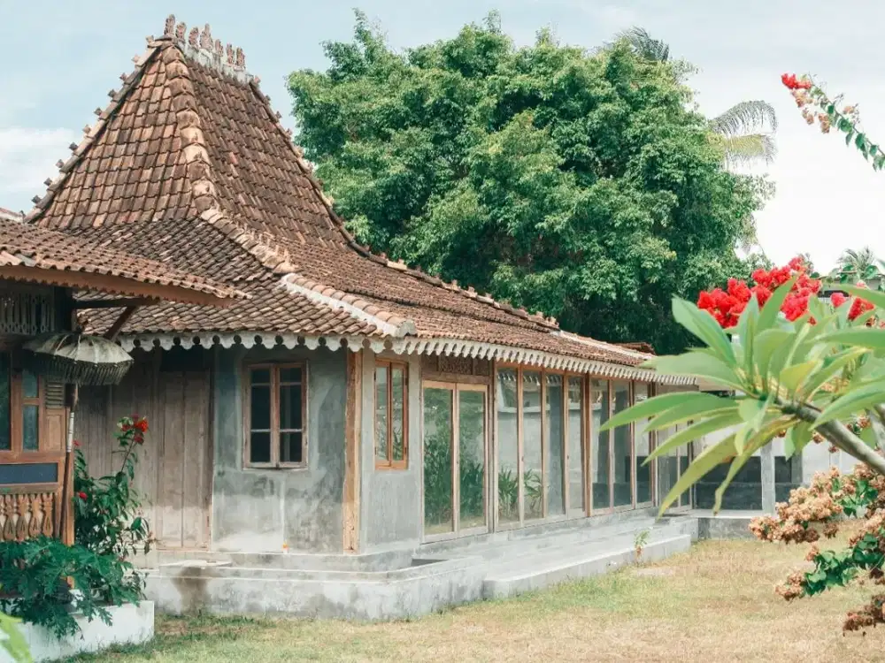 Villa pantai/beach house dijual di Kuta Mandalika Lombok