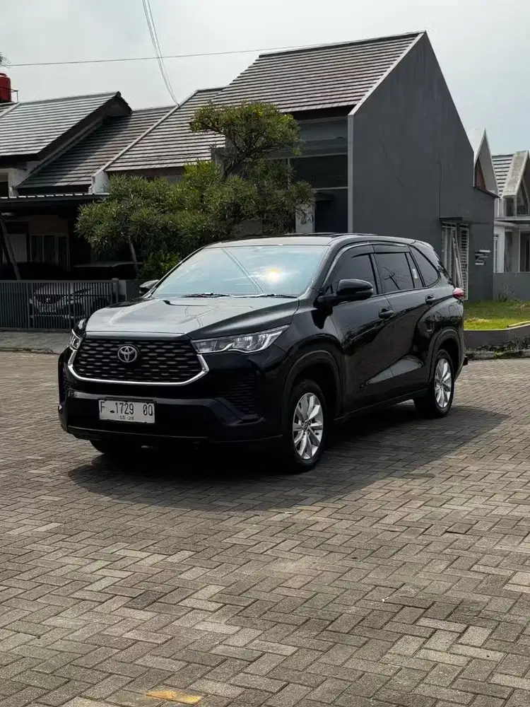 Toyota Kijang Innova 2024 Bensin