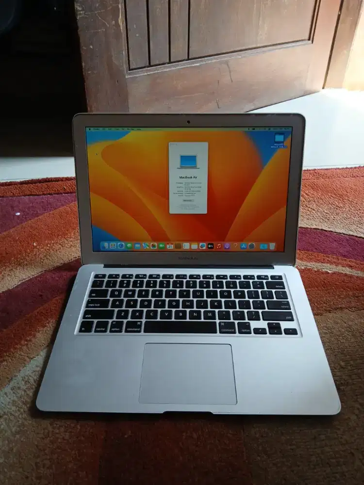 Macbook Air 13-inch.early 2015 4\128gb