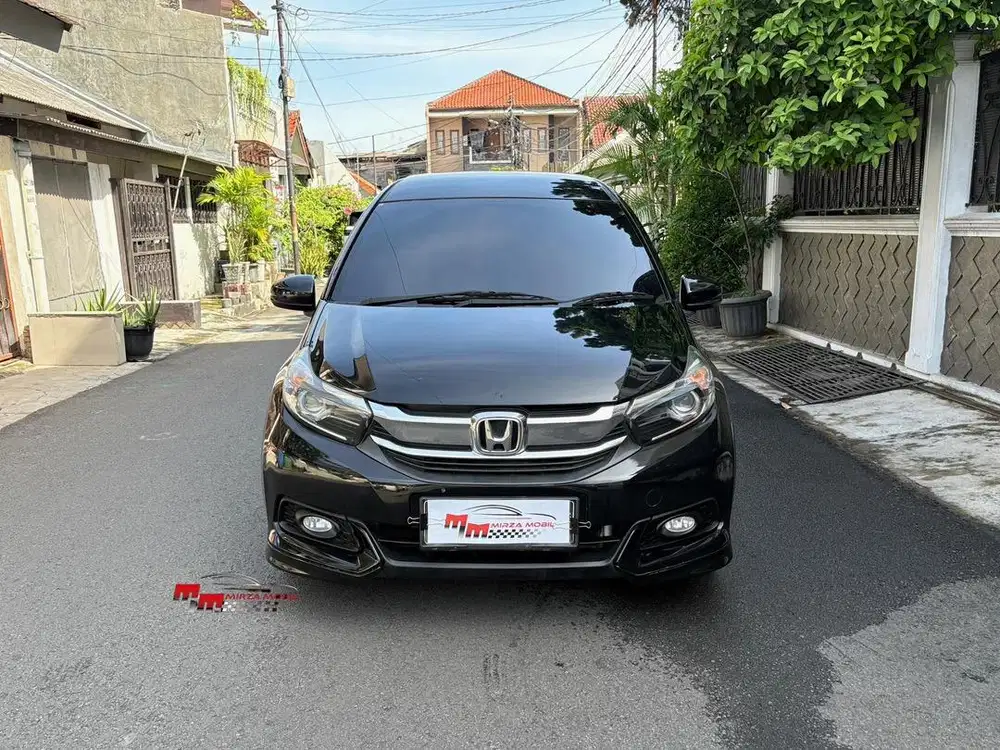 HONDA MOBILIO E CVT 1.5 AT 2021 Warna Hitam Mutiara