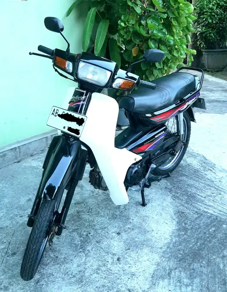 Honda Astrea Grand