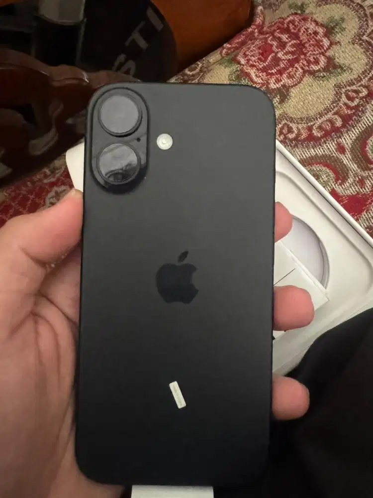 iphone 16 ibox 128 garansi on