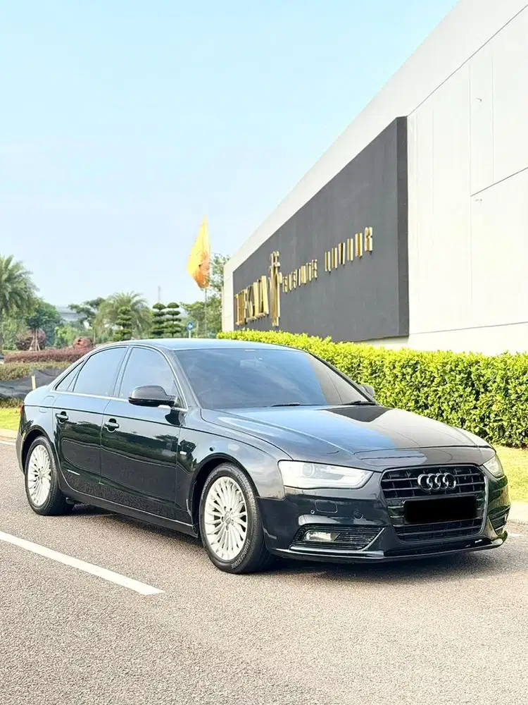 ODO LOW ISTIMEWA! Audi A4 1.8 A/T 2013
