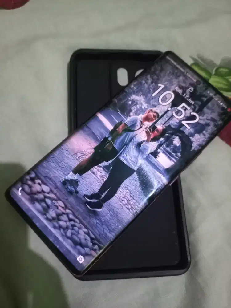 Vivo v29 5G 8(8+8) / 256gb