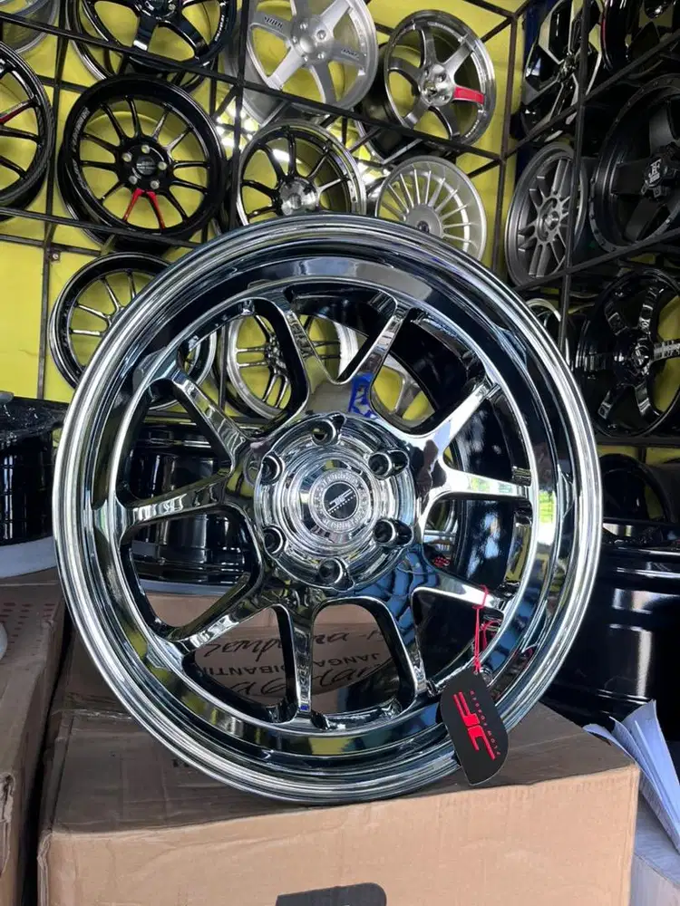 VELG VENOM 6 BLACK CHROME R18*9 H6*139.7 PAJERO,FORTUNER,HILUX.TRITON
