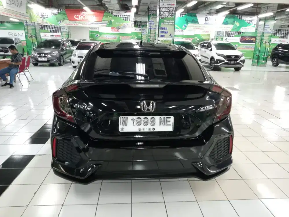 HONDA CIVIC E HATCHBACK TURBO AT 2019 HITAM