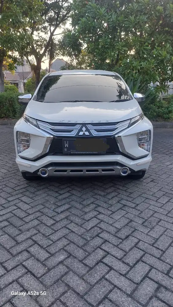 Mitsubishi Xpander  ultimate 2021 matic sangat bagus luar dalam