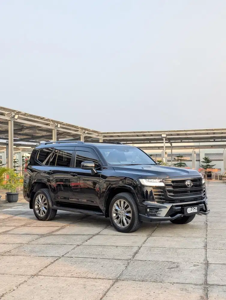 KM 28RB RECORD! TOYOTA LAND CRUISER LC 300 VXR 2023 VX-R 3.3 AT
