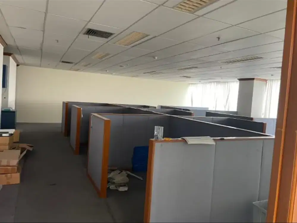 Investasi Kantor Premium Jakarta Pusat – Office Space Luas 185 M² di Menara Era Senen, SHM & Siap Pakai