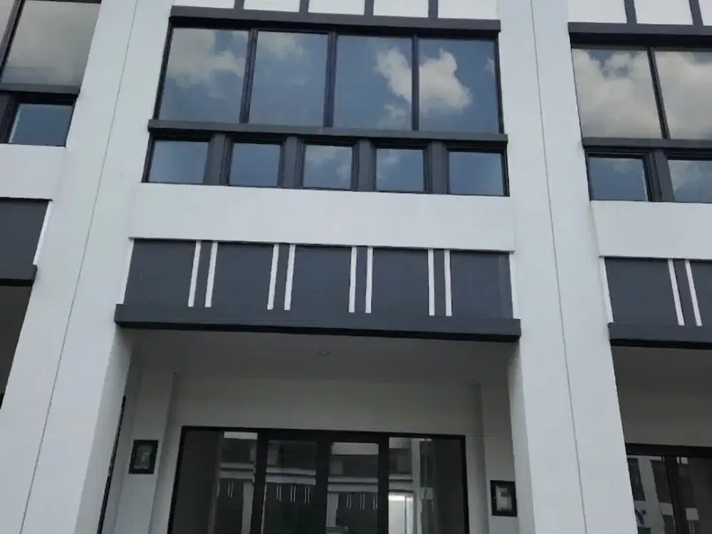 GRESS Ruko Modern CITRALAND CBD DRIYOREJO, GRESIK