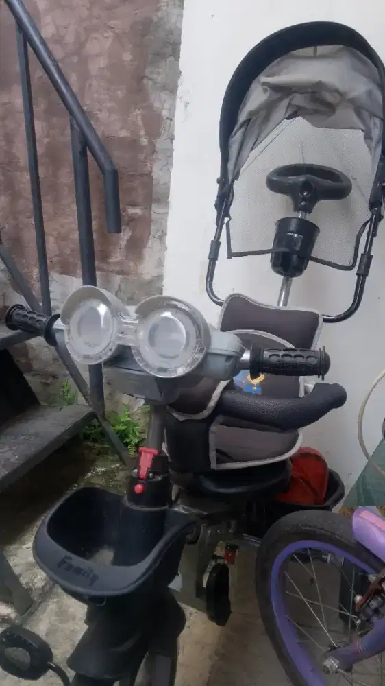 Sepeda anak roda 3