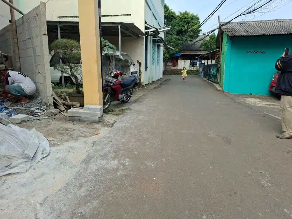 Jual Rumah 2 lantai siap huni