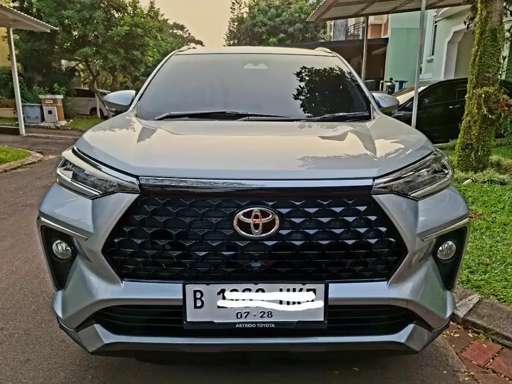 Toyota Velos Q TSS 2023