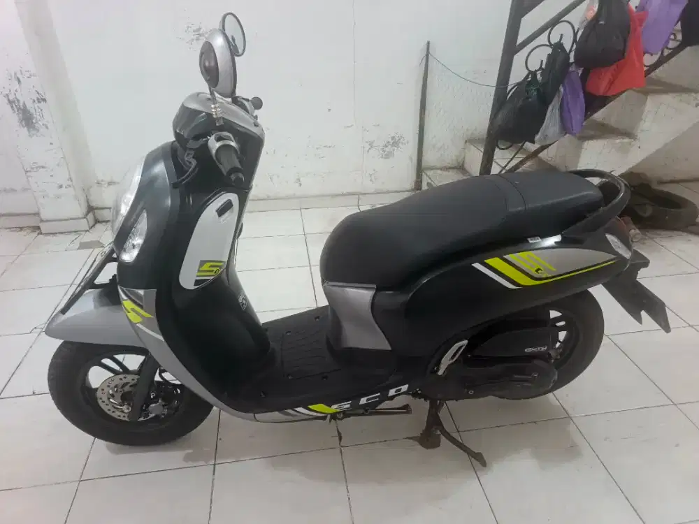 Jual beli scoopy th 2023samping kompelik Andika hairi motor bjm