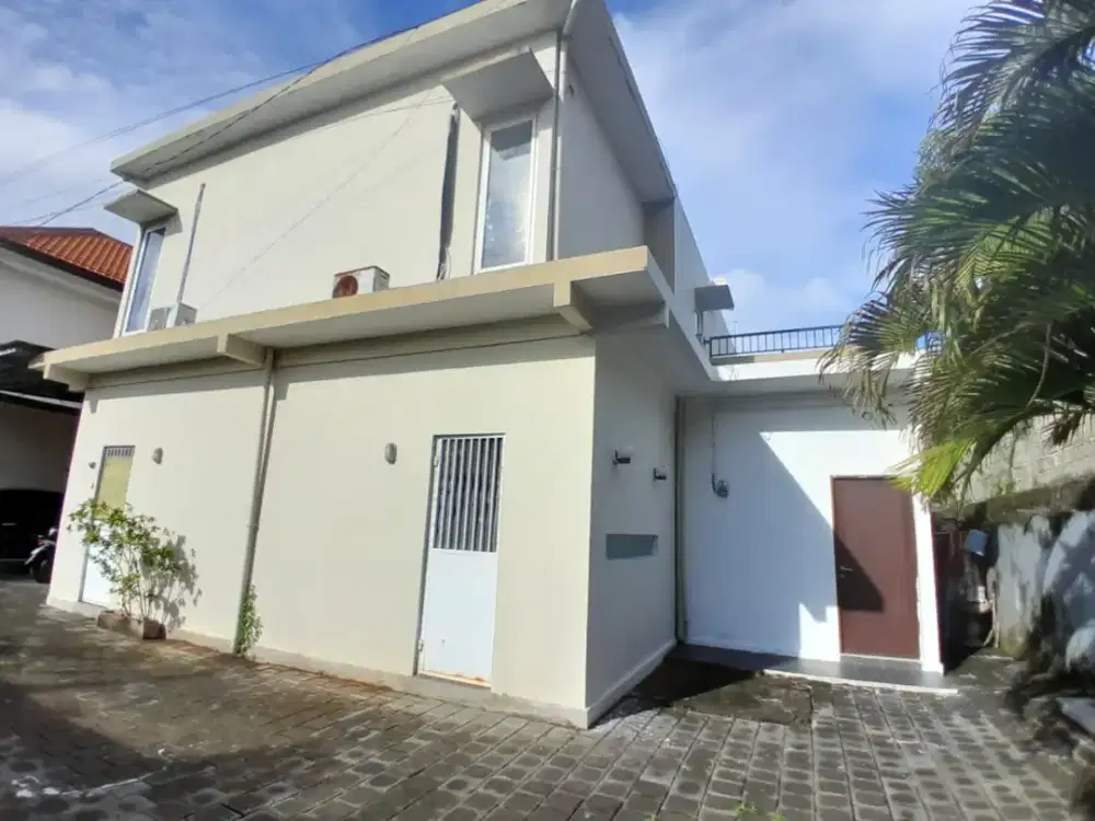 For Rent 3BR House in Very Strategic Location Jl Dewi Sri Legian Bali
