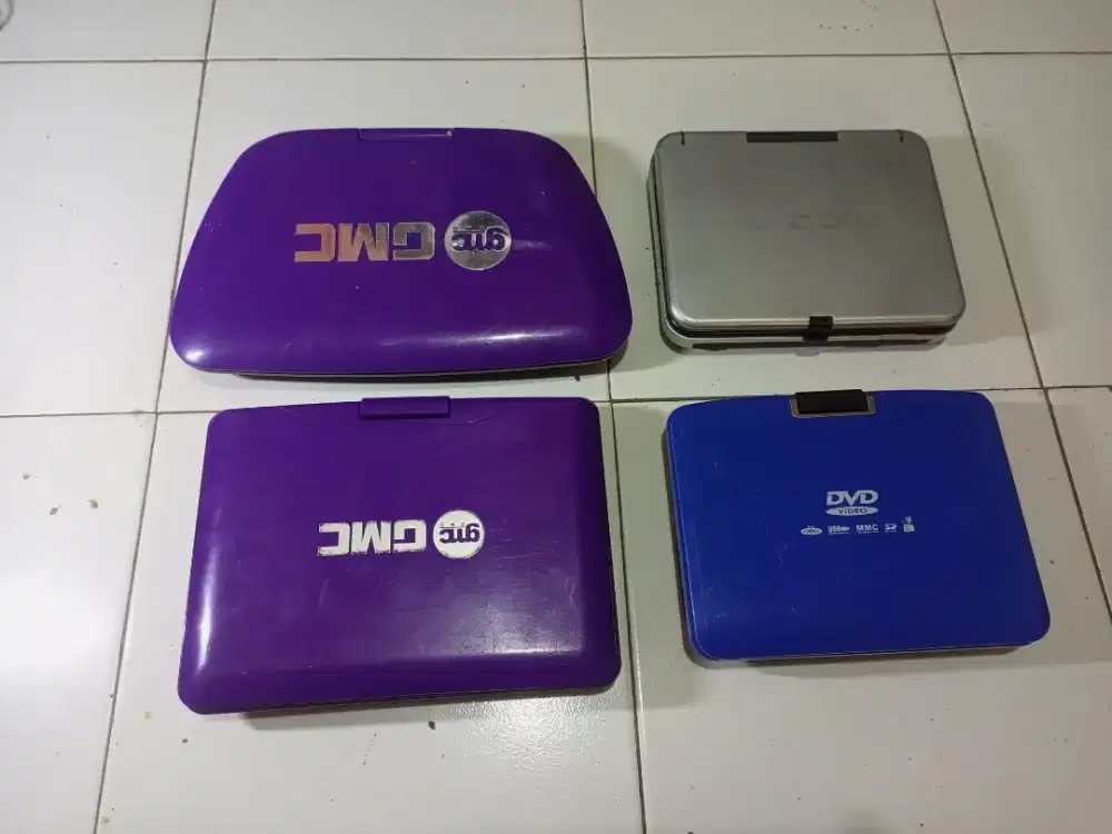 4 unit DVD portable bisa satuan