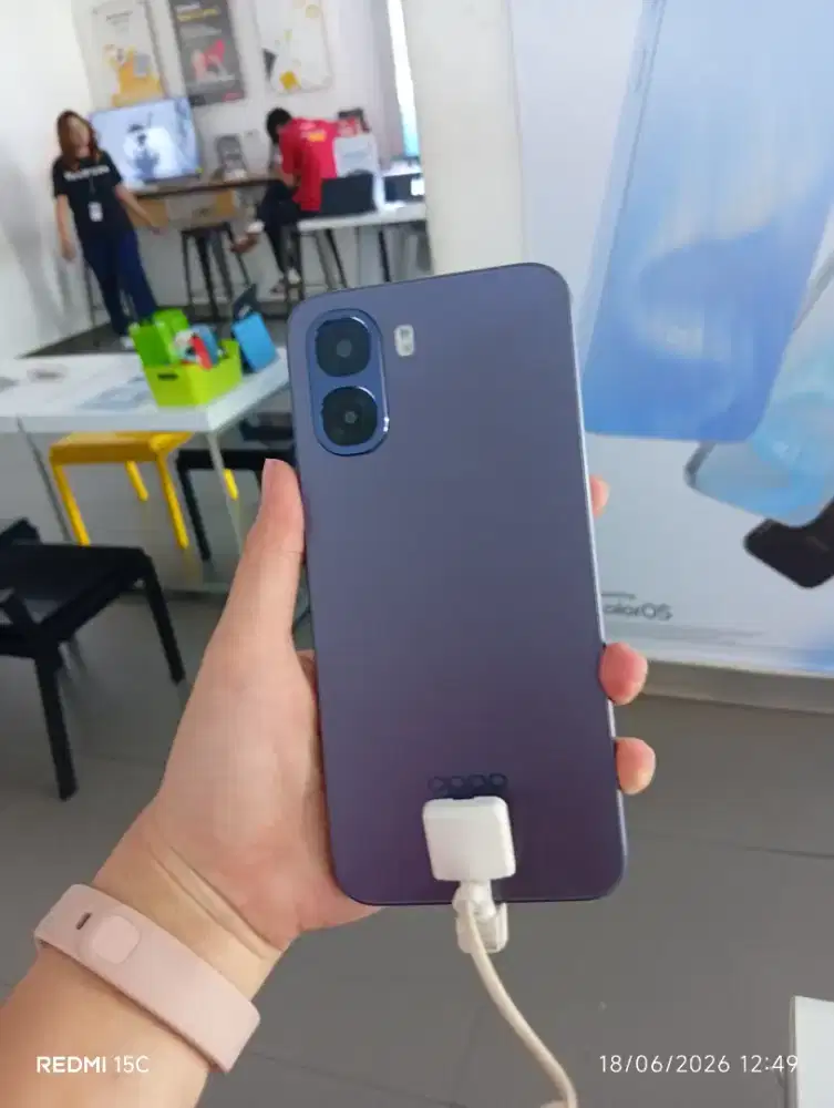 Oppo a6x yang terbaru